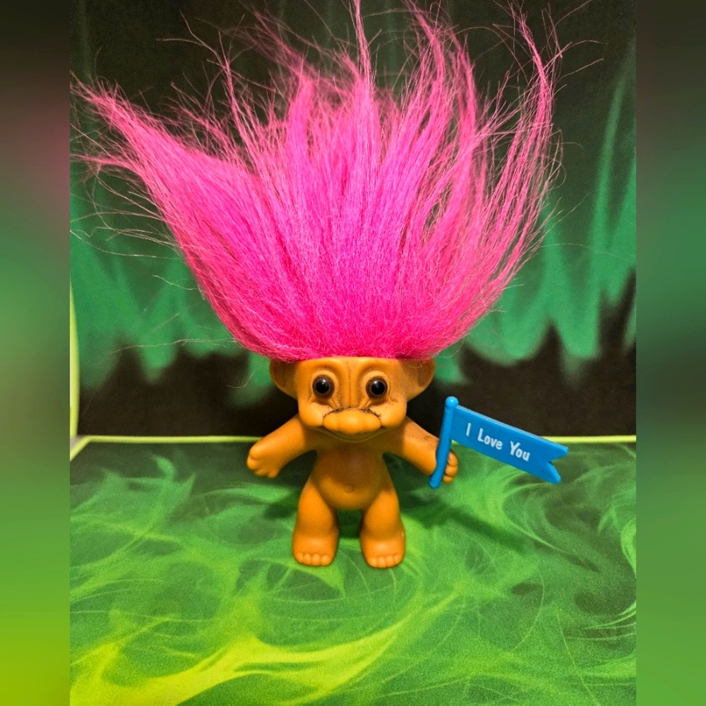 Russ Troll Doll with Pink Hair and Blue Banner